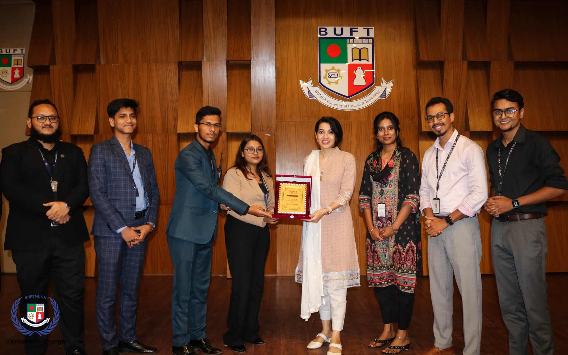 f0d1e7b8-bfbf-42d0-ac22-fe1a1af28807